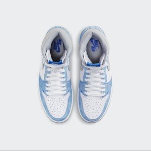 Jordan Hyber Royal 1’s